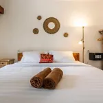 Uda Suite